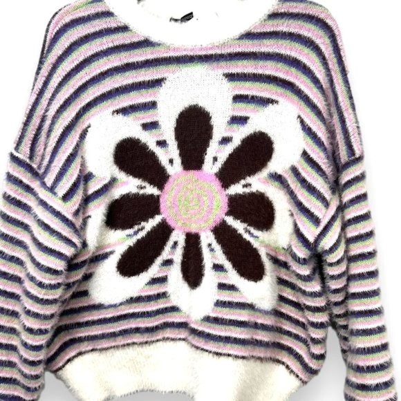 Forever 21 Sweaters - Forever 21 Pullover Sweater Pink Striped Fluffy Blogger Fav Womens Large